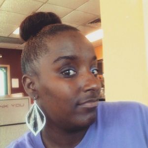 Meet your Posher, Camilla